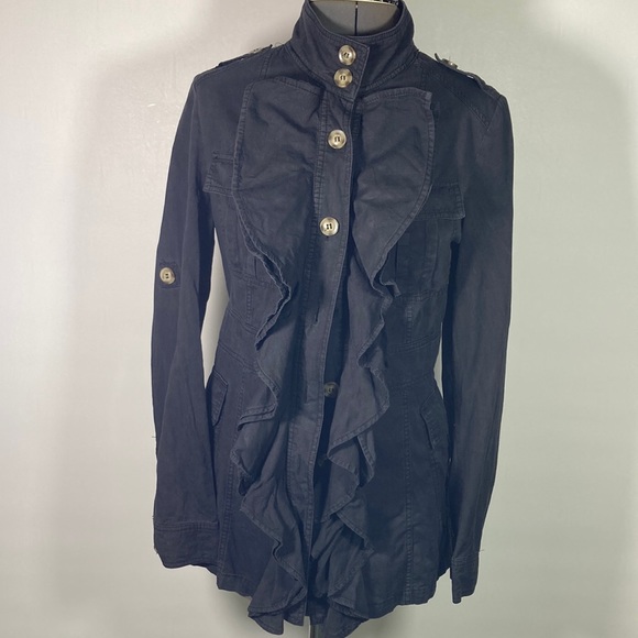 Double Zero Jackets & Blazers - Double Zero 100% Cotton Ruffled Front Button Jacket Size M